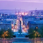 De By Interhome Brest