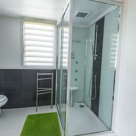 Semesterbostad De By Interhome Brest